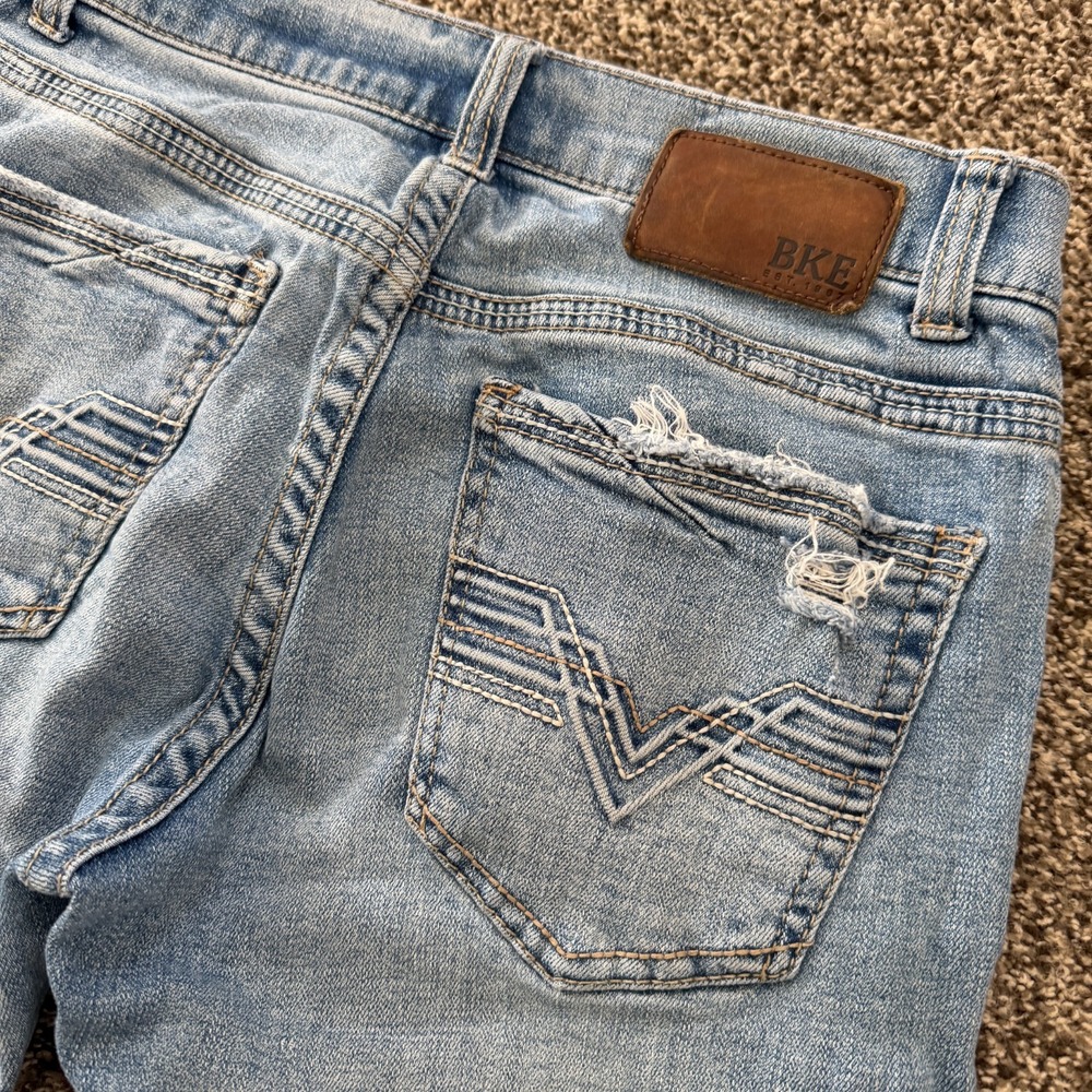 BKE Alec Jeans Men's 29x29 Light Wash Blue Denim Straight Leg Faded Whiskers